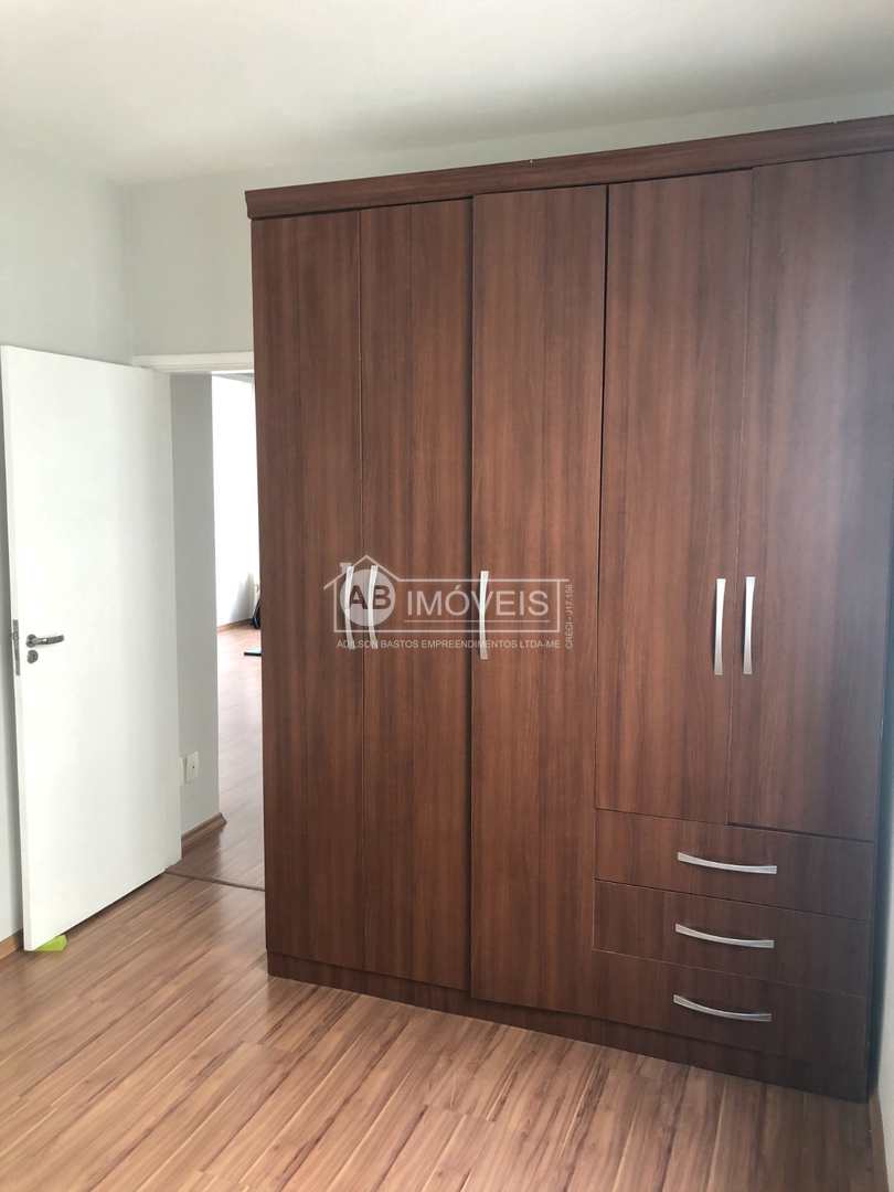 Apartamento à venda com 2 quartos, 76m² - Foto 15