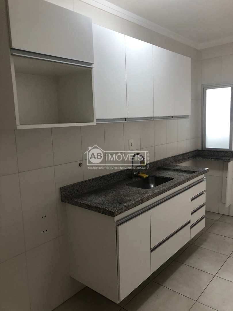 Apartamento à venda com 2 quartos, 76m² - Foto 9