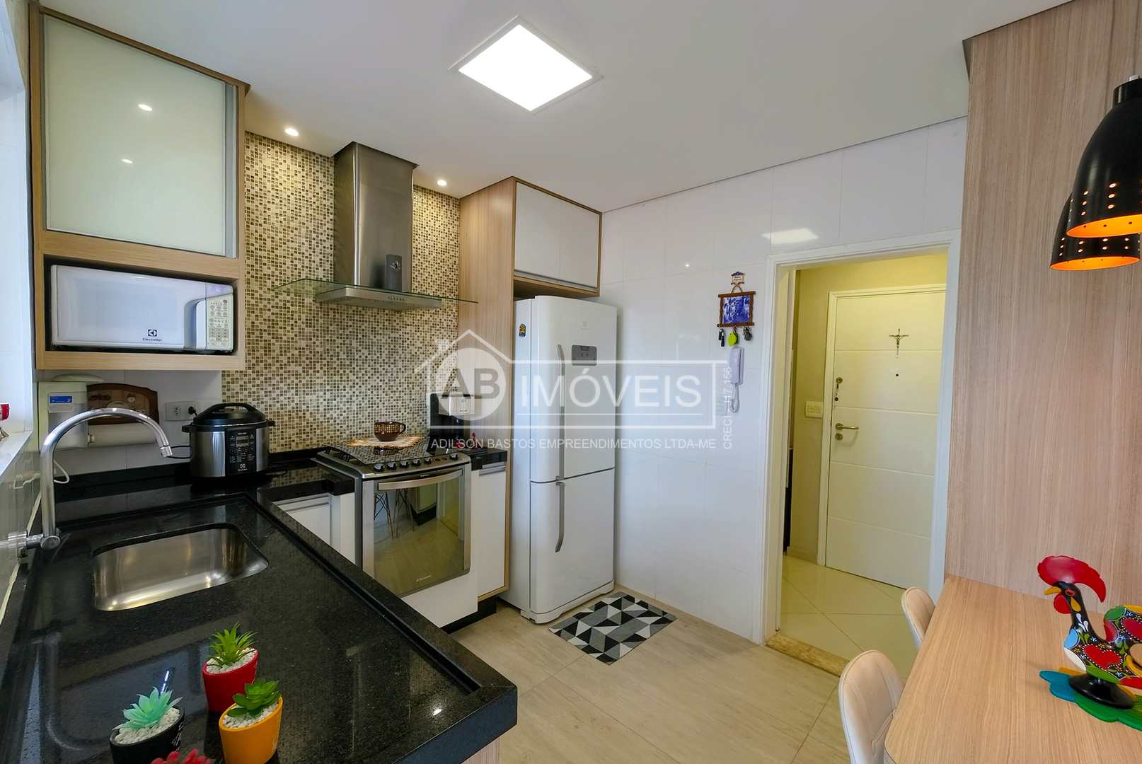 Apartamento à venda com 2 quartos, 100m² - Foto 8