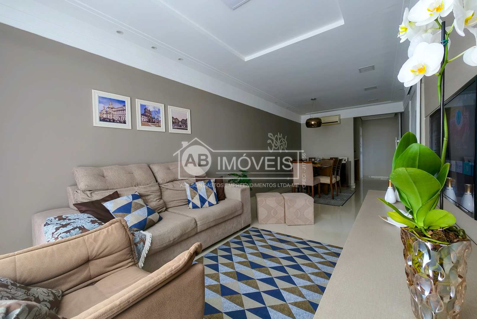 Apartamento à venda com 2 quartos, 100m² - Foto 3