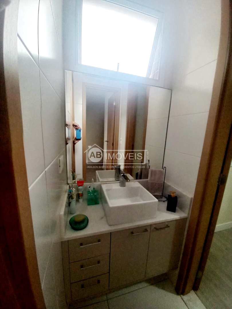 Apartamento à venda com 3 quartos, 123m² - Foto 21