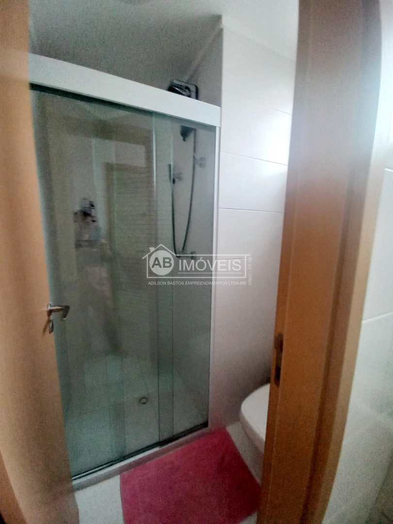 Apartamento à venda com 3 quartos, 123m² - Foto 19