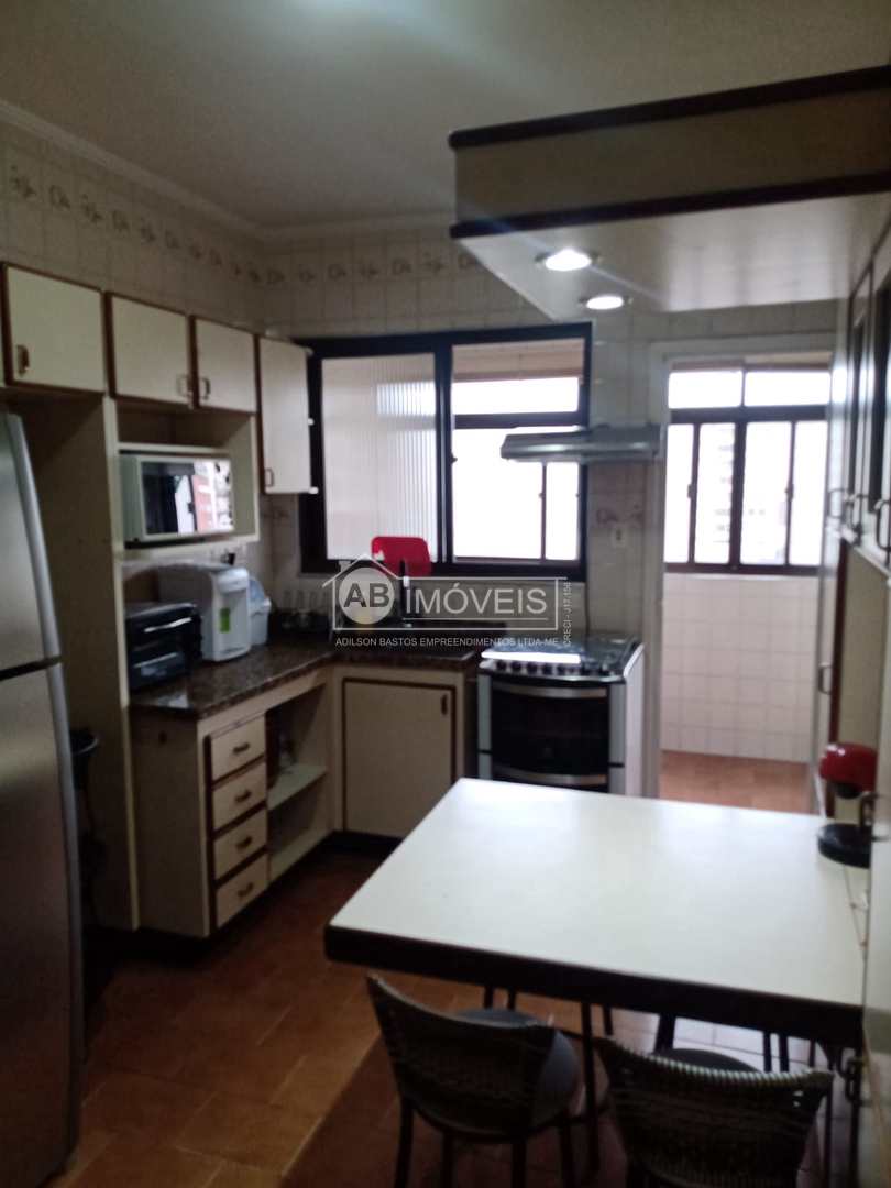 Apartamento à venda com 2 quartos, 95m² - Foto 6