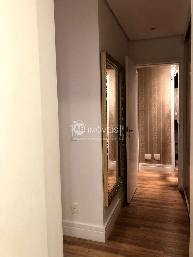 Apartamento à venda com 4 quartos, 131m² - Foto 9