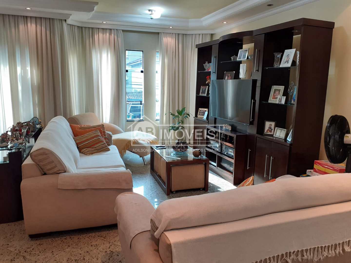 Casa à venda com 3 quartos, 337m² - Foto 55