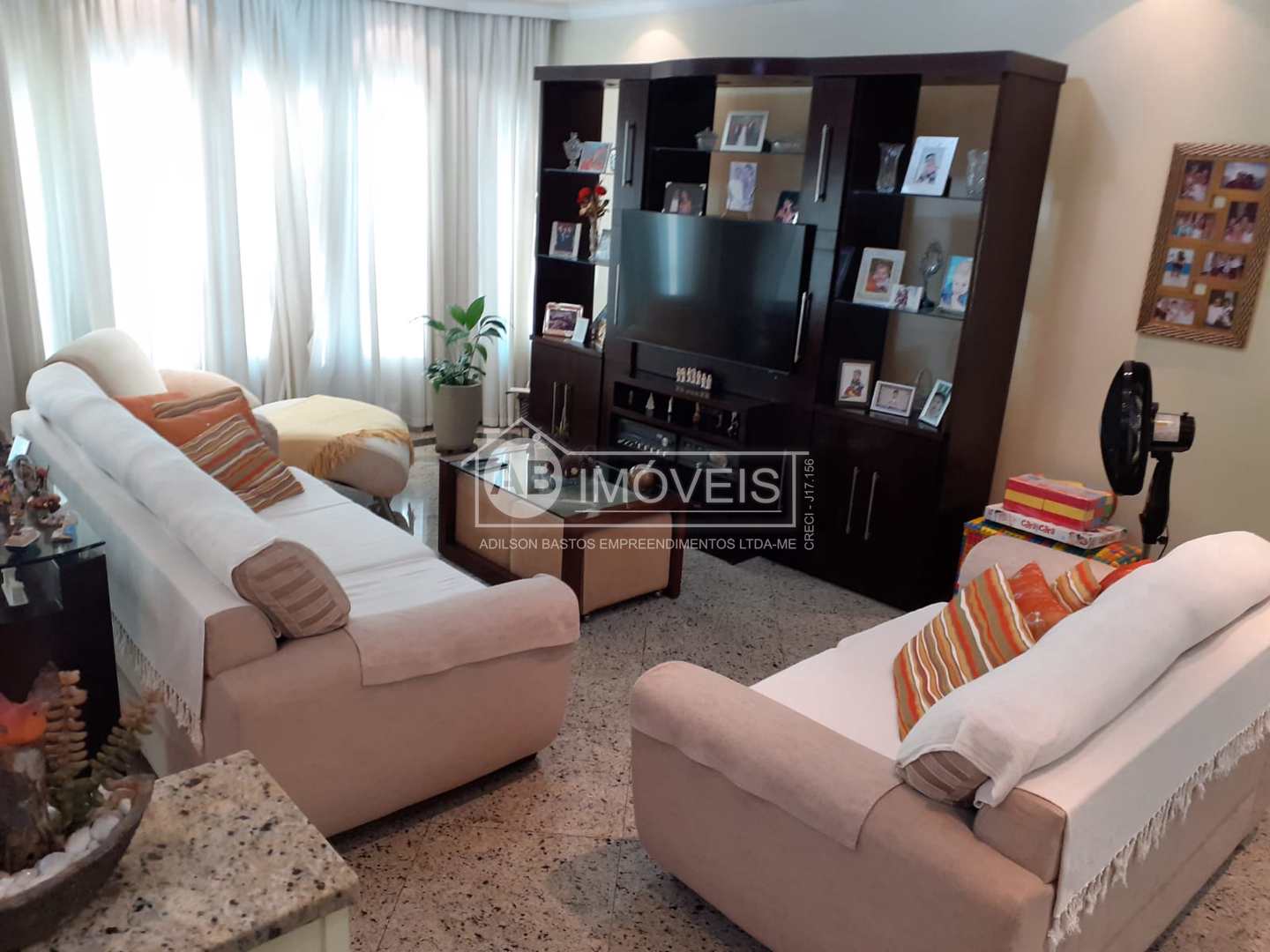 Casa à venda com 3 quartos, 337m² - Foto 45