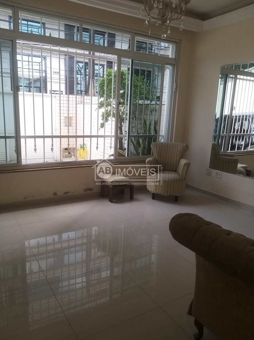 Sobrado à venda com 3 quartos, 161m² - Foto 1