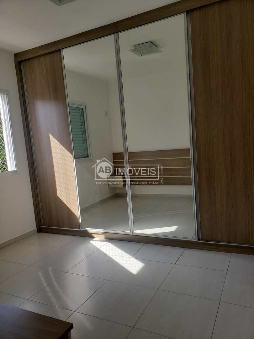 Sobrado à venda e aluguel com 3 quartos, 169m² - Foto 88