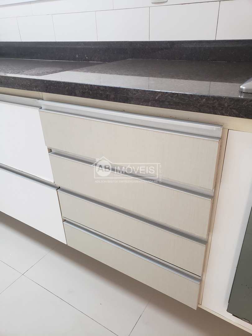 Sobrado à venda e aluguel com 3 quartos, 169m² - Foto 51