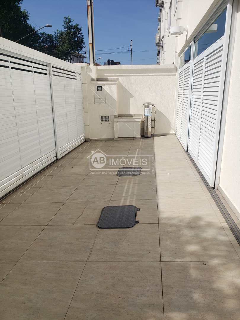 Sobrado à venda e aluguel com 3 quartos, 169m² - Foto 14