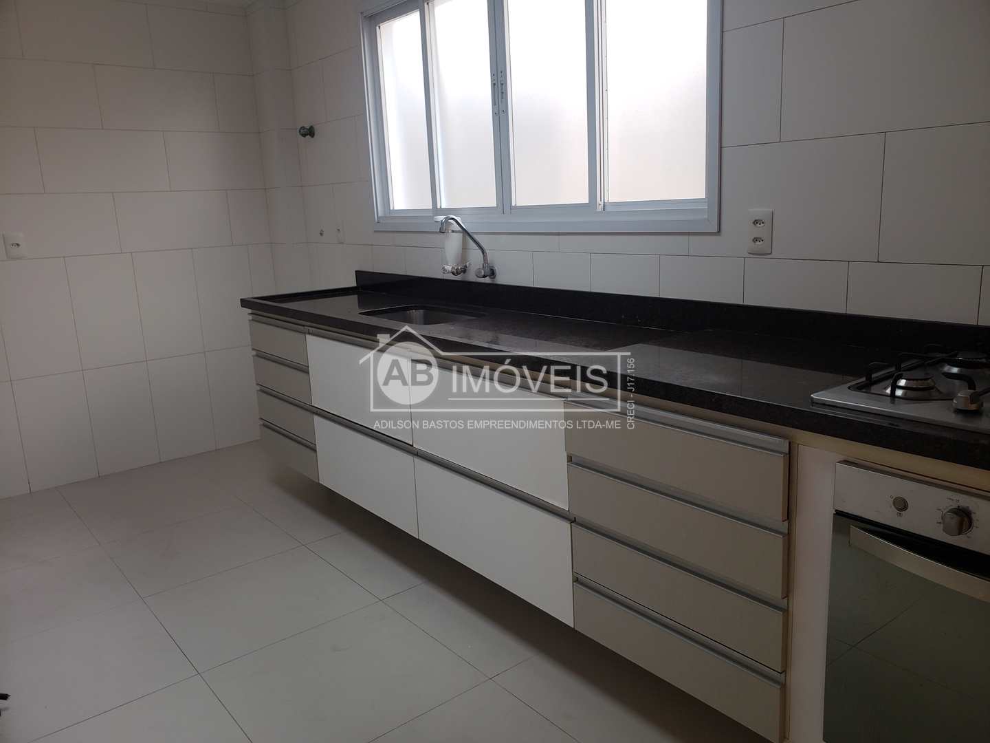 Sobrado à venda e aluguel com 3 quartos, 169m² - Foto 41