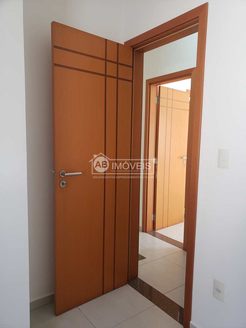 Sobrado à venda e aluguel com 3 quartos, 169m² - Foto 79