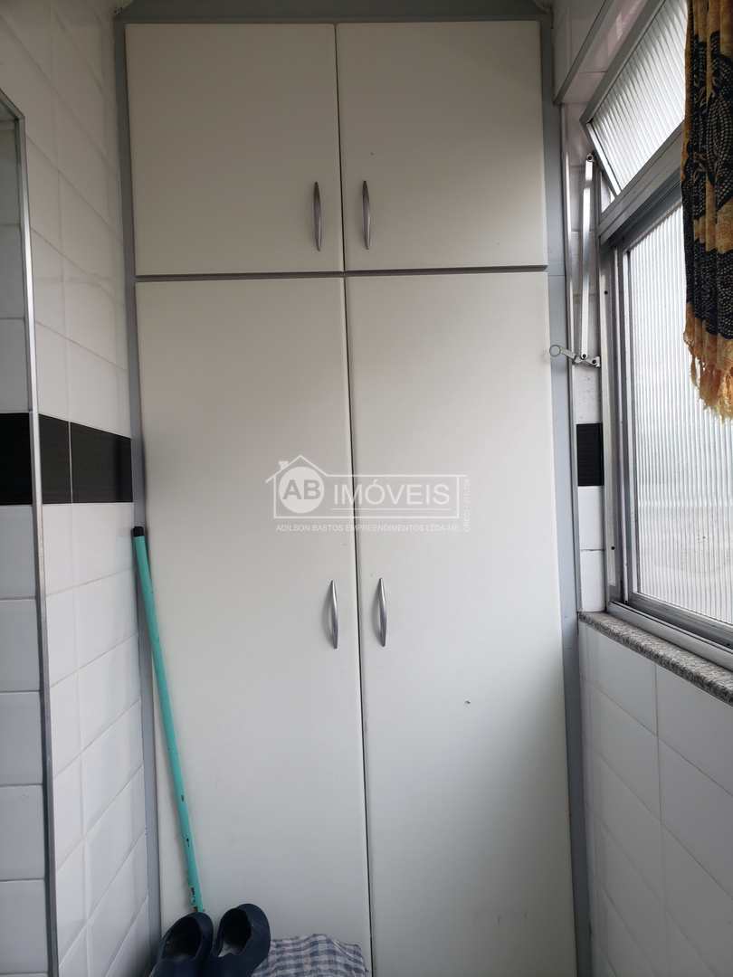 Apartamento à venda com 2 quartos, 70m² - Foto 9