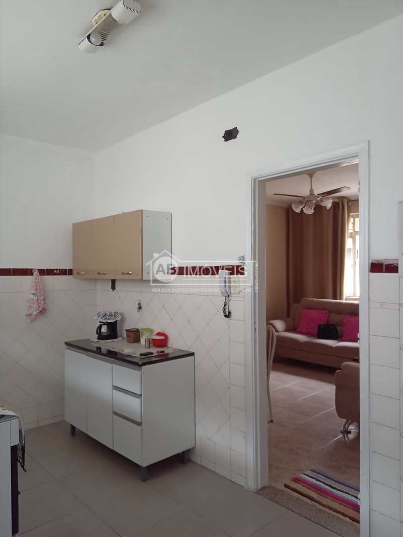 Apartamento à venda com 2 quartos, 69m² - Foto 9