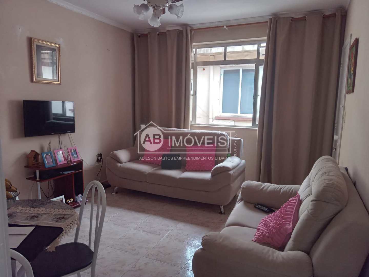 Apartamento à venda com 2 quartos, 69m² - Foto 1