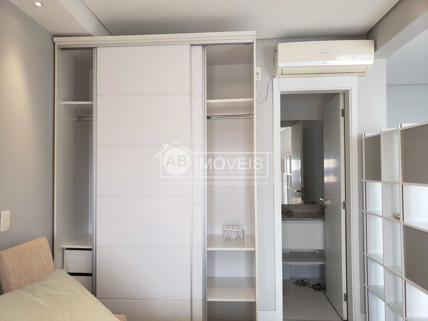 Apartamento à venda com 1 quarto, 47m² - Foto 7