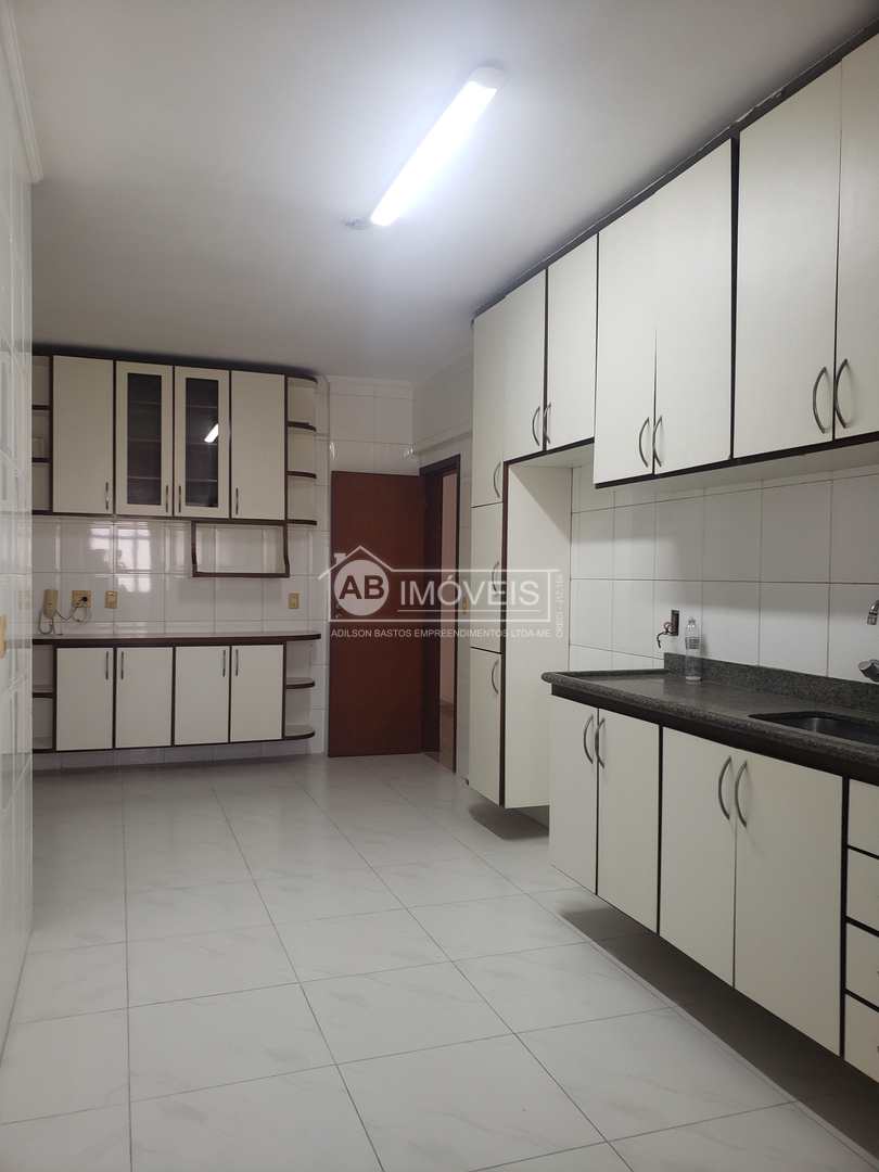 Apartamento à venda com 3 quartos, 131m² - Foto 41