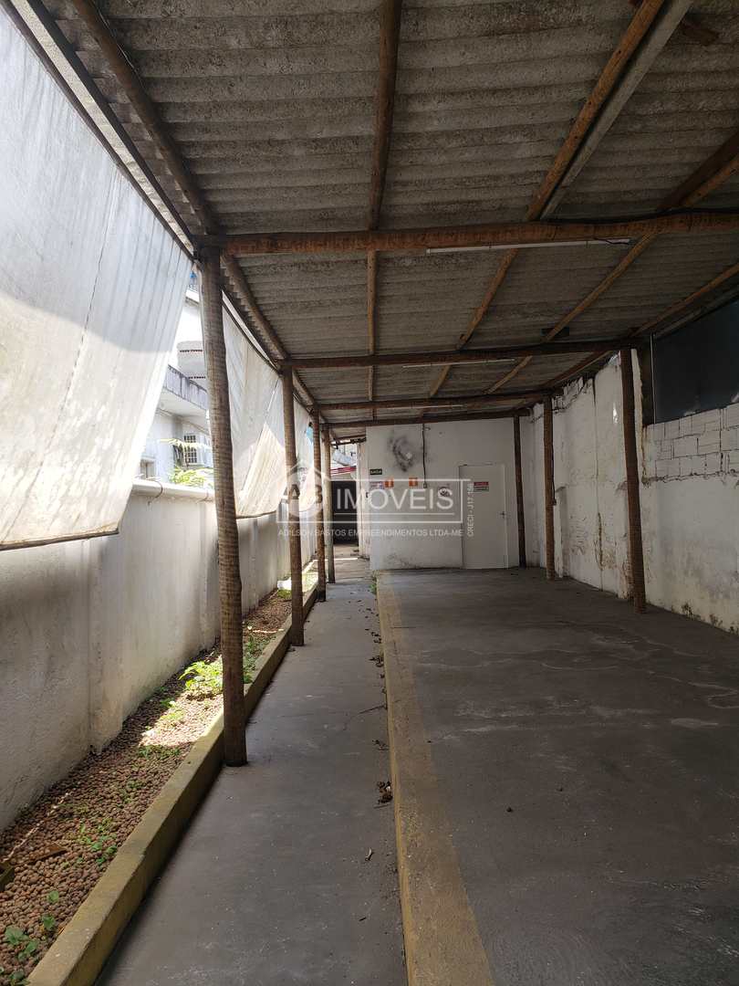 Sobrado para alugar com 3 quartos, 250m² - Foto 45