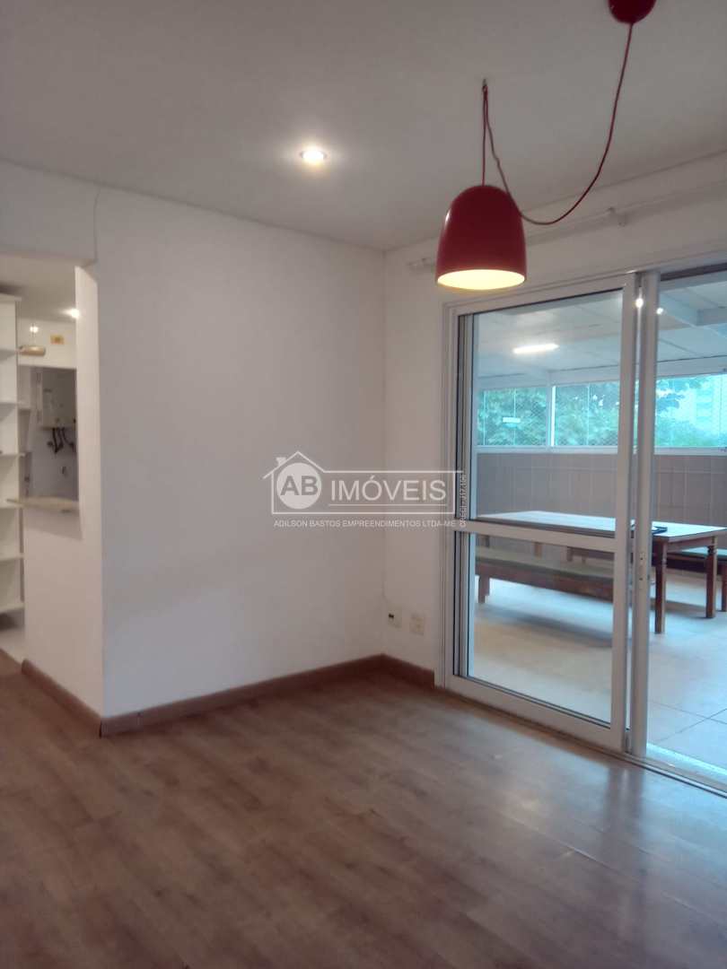 Apartamento à venda com 2 quartos, 147m² - Foto 2