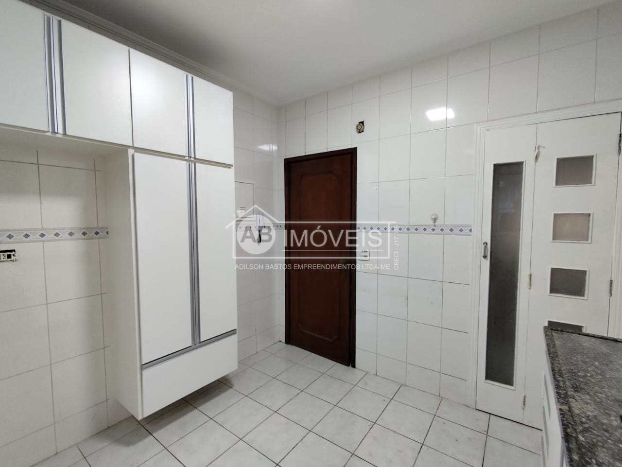 Apartamento à venda com 3 quartos, 79m² - Foto 5