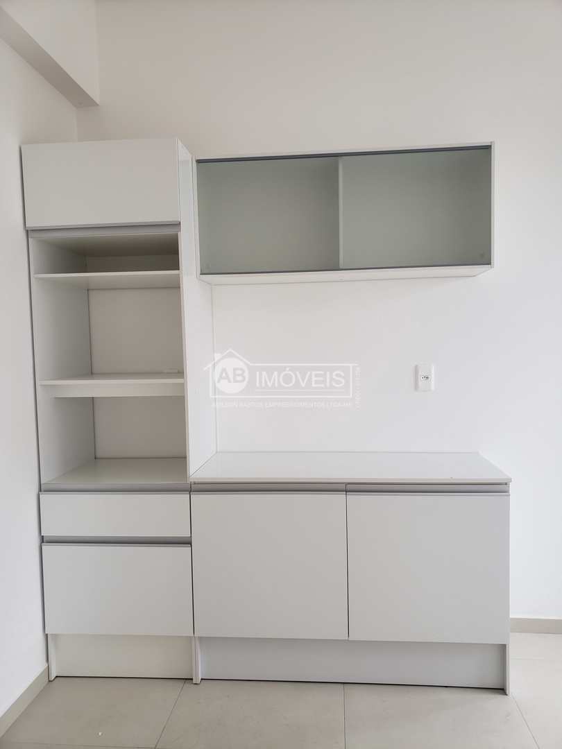 Apartamento para alugar com 1 quarto, 65m² - Foto 11