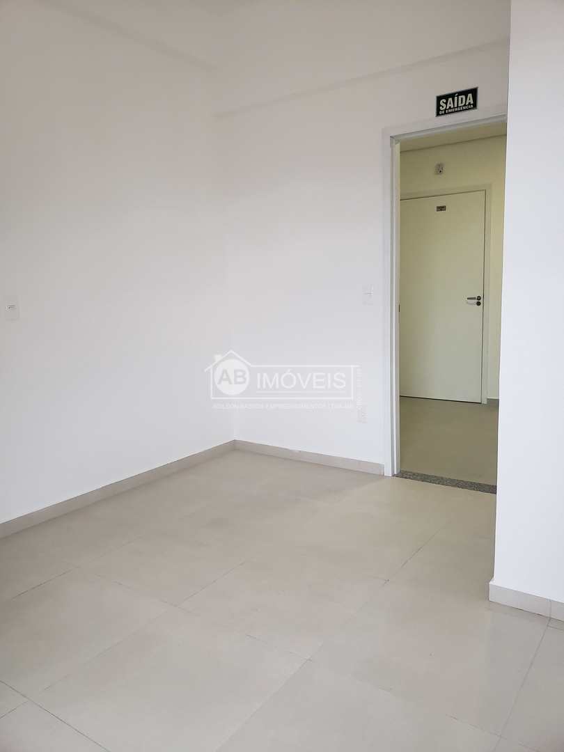 Apartamento para alugar com 1 quarto, 65m² - Foto 76