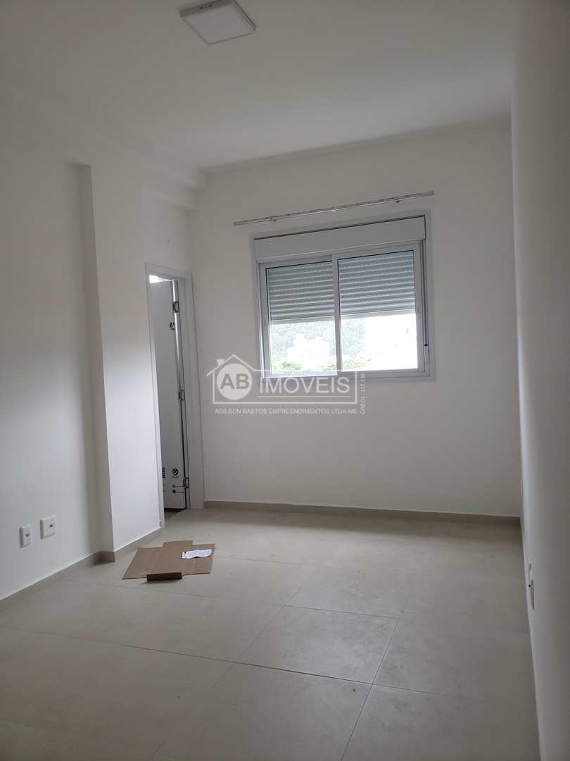 Apartamento para alugar com 1 quarto, 65m² - Foto 14