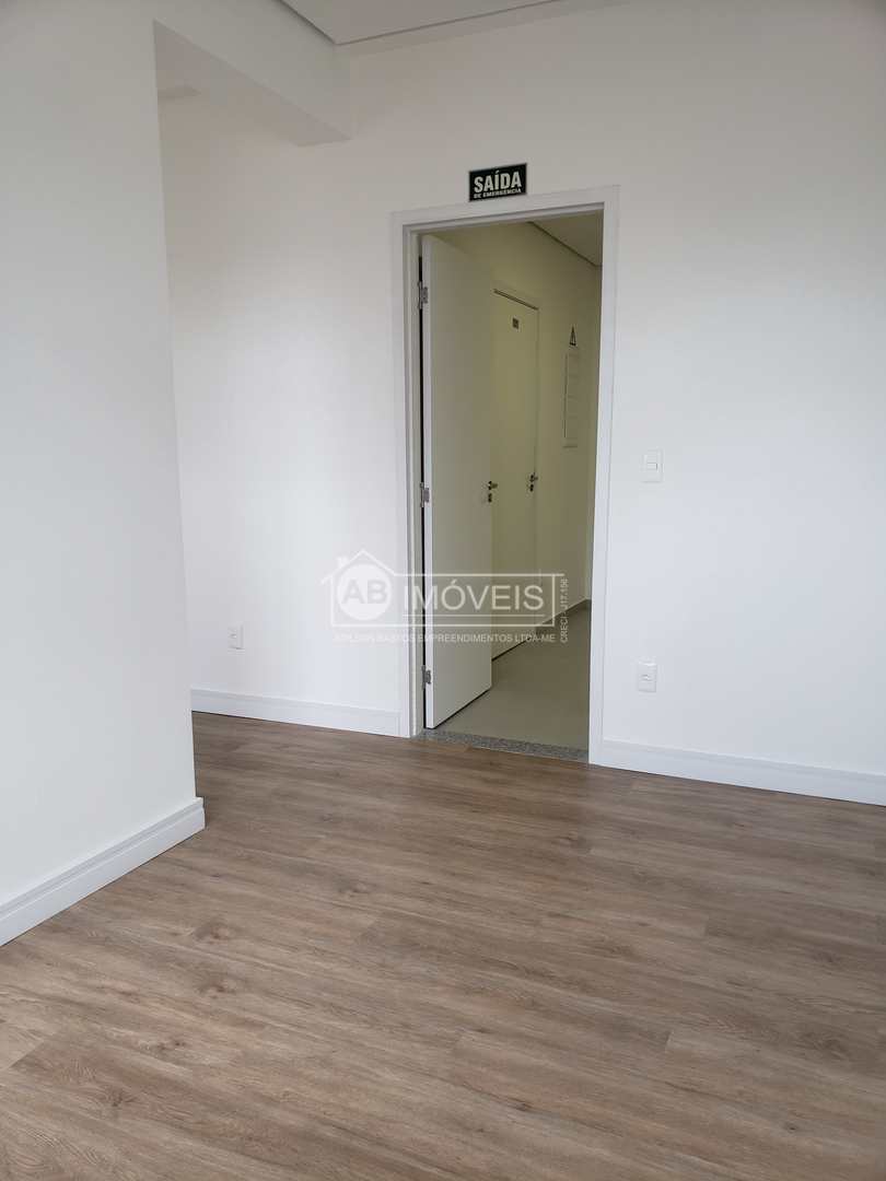 Apartamento para alugar com 1 quarto, 65m² - Foto 64