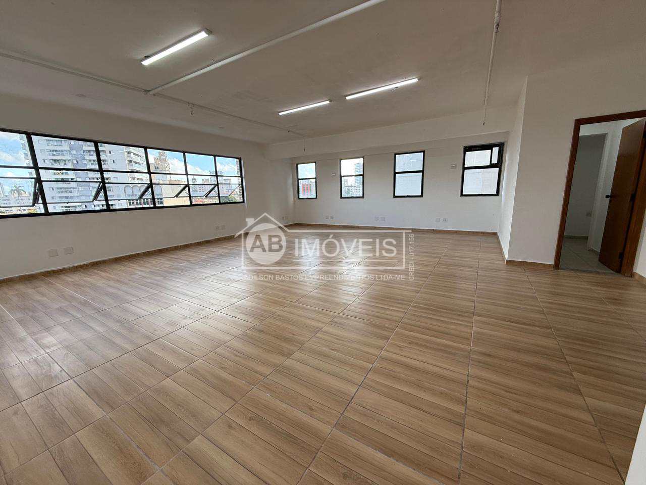 Prédio Inteiro à venda, 100m² - Foto 2