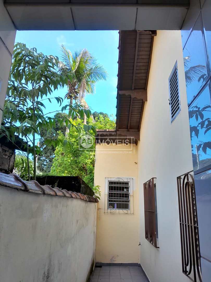 Casa à venda com 4 quartos, 97m² - Foto 16