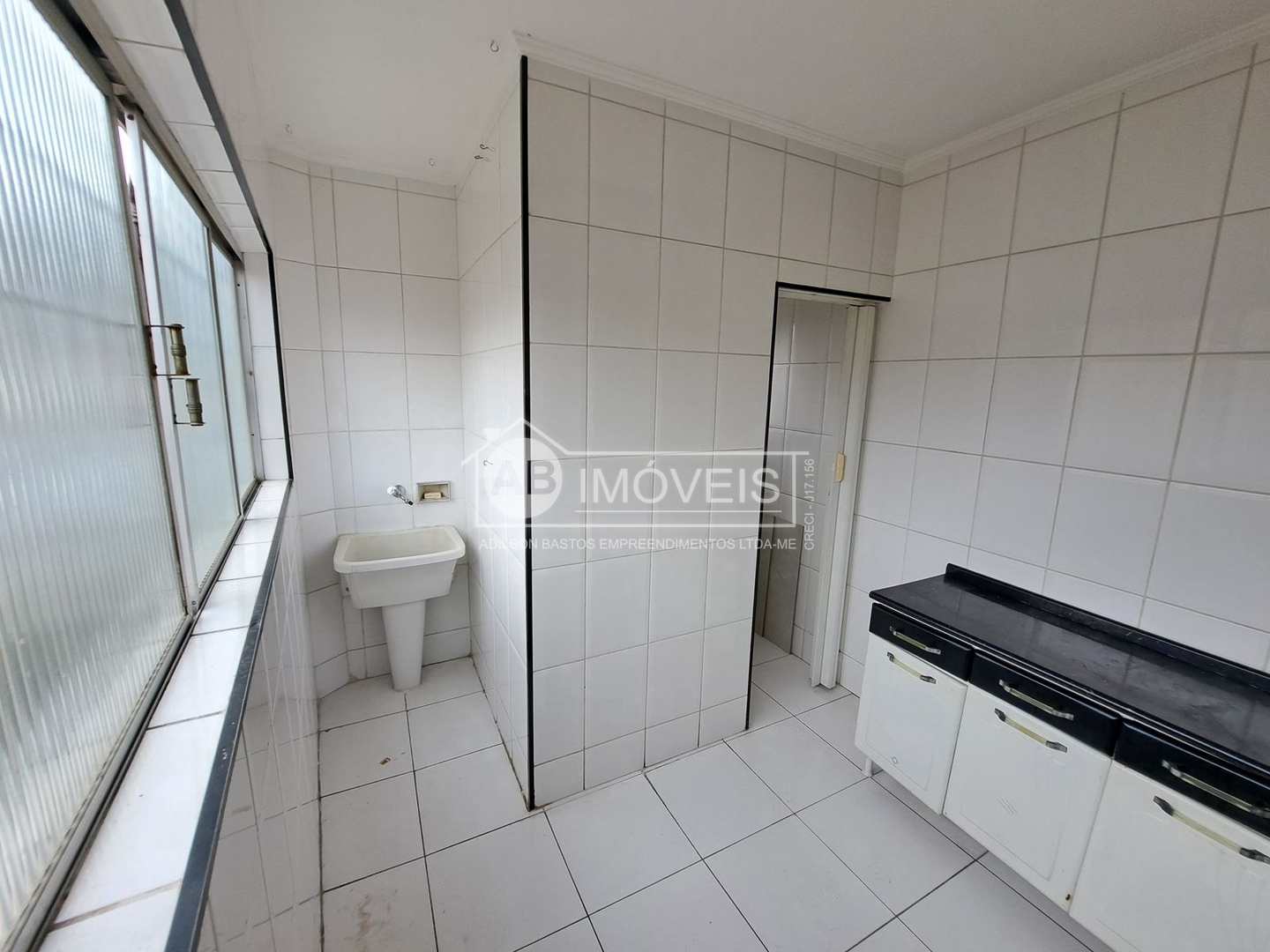 Apartamento à venda com 2 quartos, 70m² - Foto 9