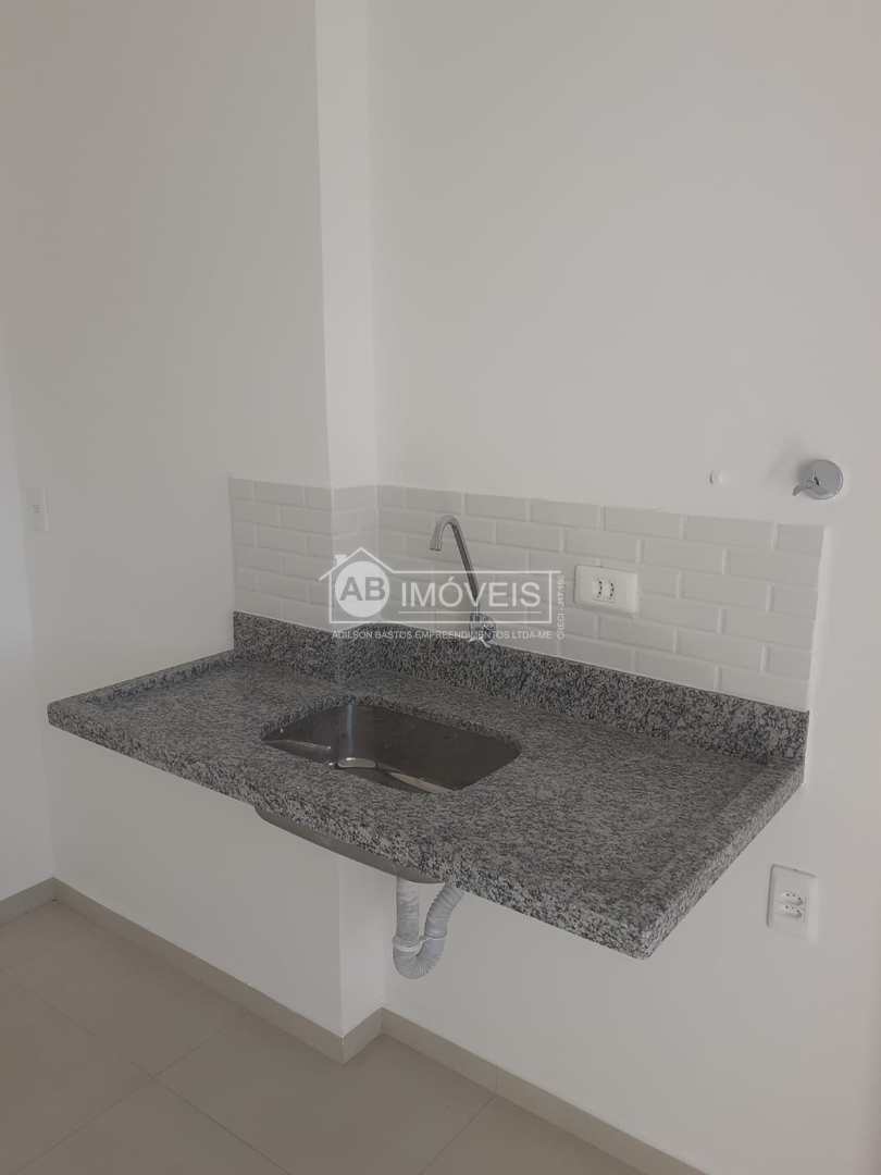 Apartamento para alugar com 2 quartos, 72m² - Foto 6