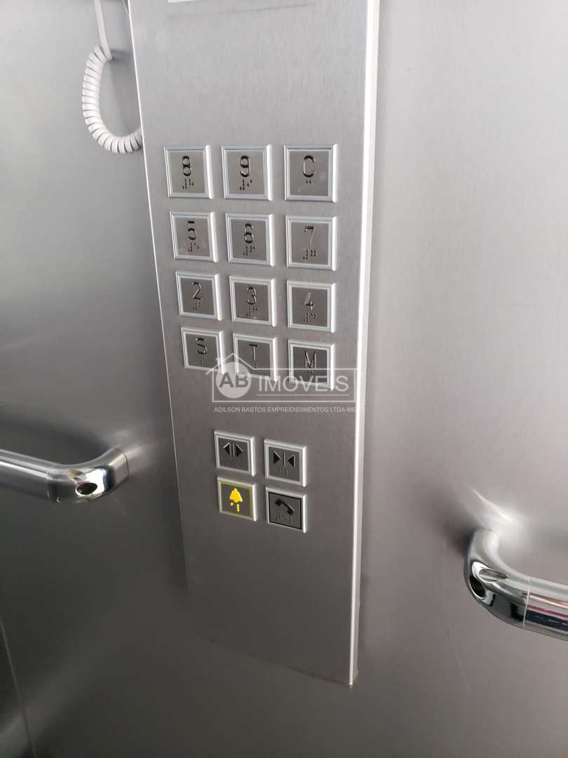 Apartamento à venda com 3 quartos, 140m² - Foto 35