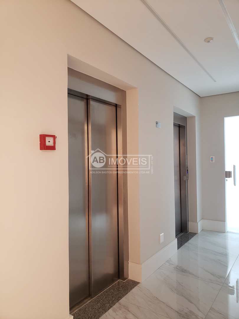 Apartamento à venda com 3 quartos, 140m² - Foto 33