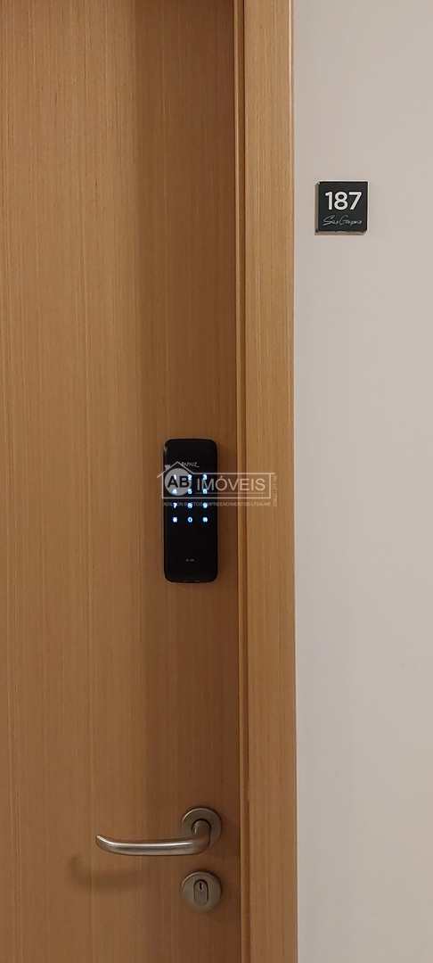 Apartamento para alugar com 1 quarto, 40m² - Foto 29