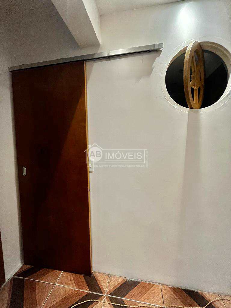 Apartamento à venda com 2 quartos, 68m² - Foto 9