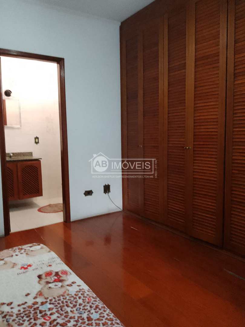 Casa à venda com 3 quartos, 182m² - Foto 11