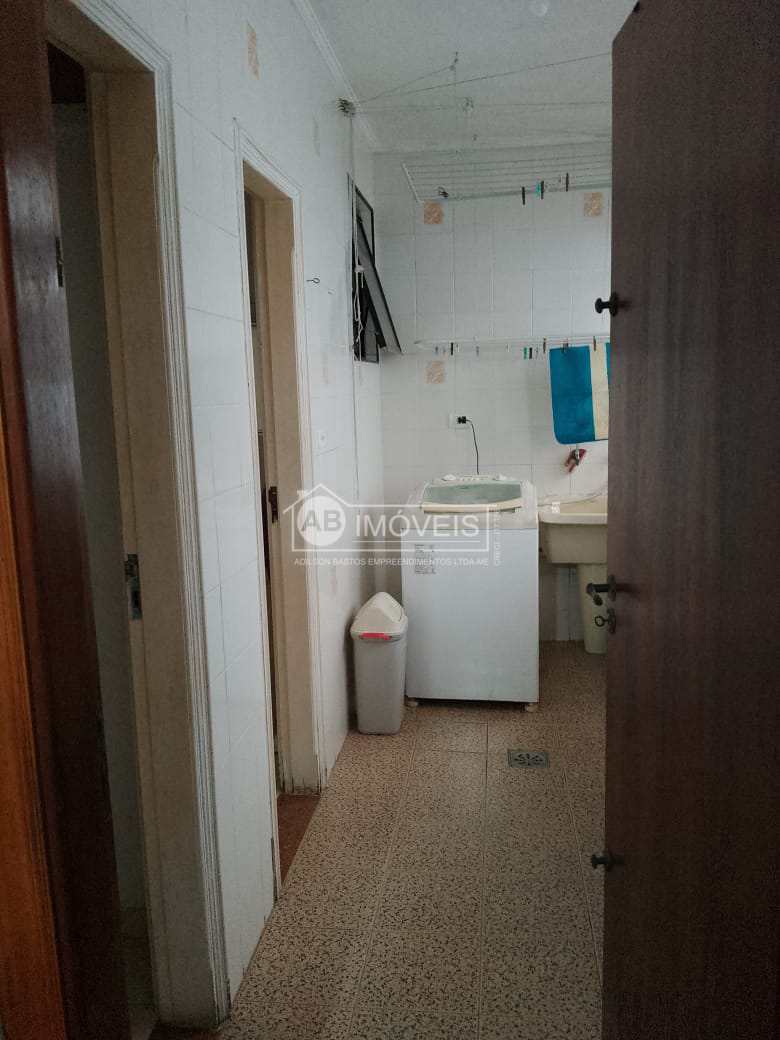 Casa à venda com 3 quartos, 182m² - Foto 6