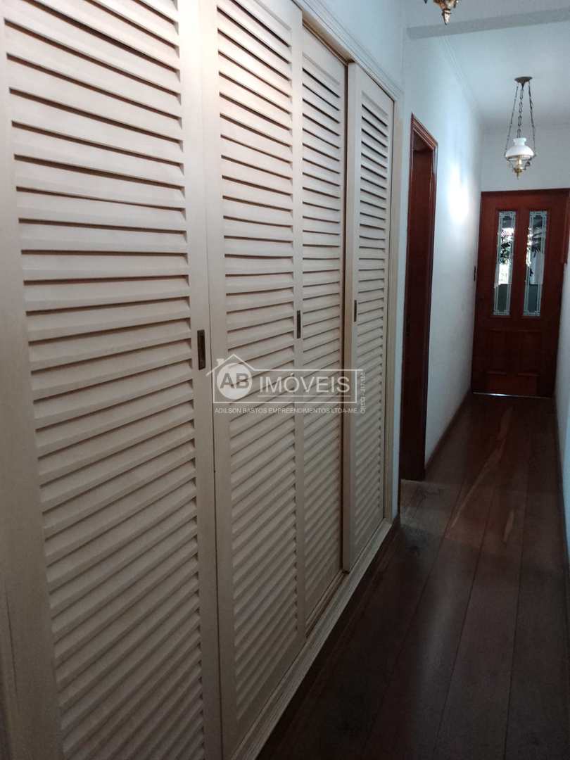 Casa à venda com 3 quartos, 182m² - Foto 10