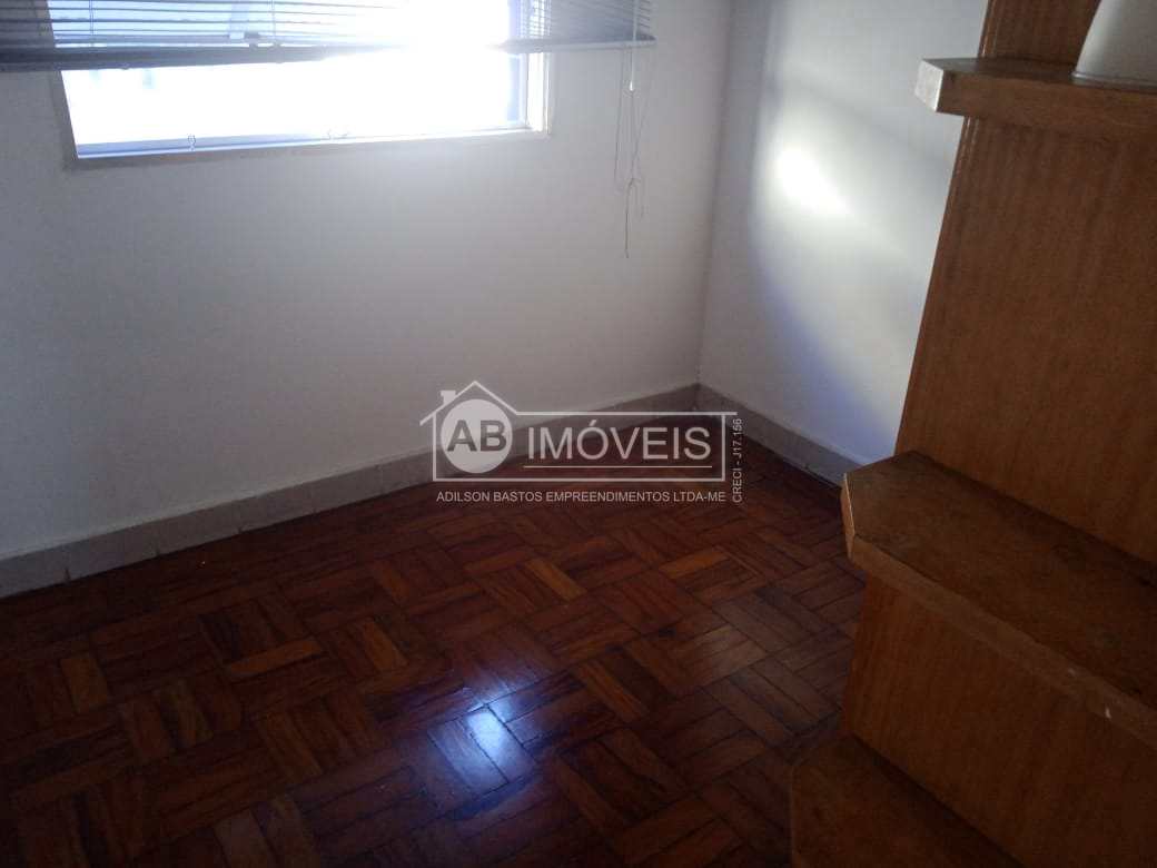 Apartamento para alugar com 3 quartos, 80m² - Foto 13