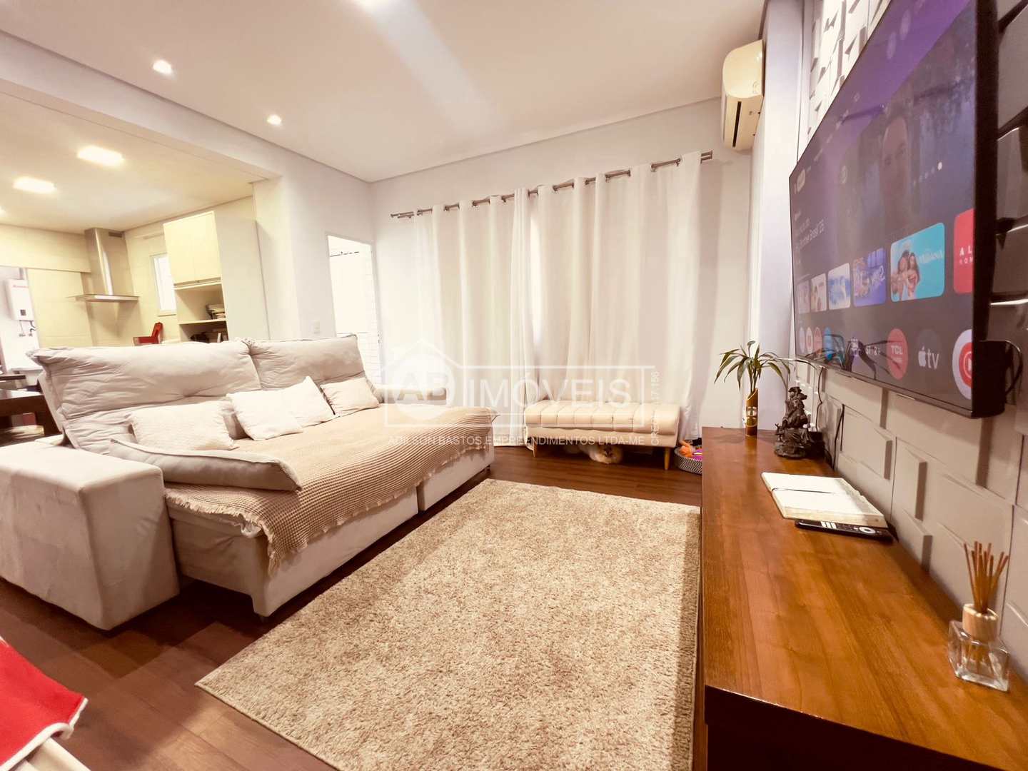Apartamento para alugar com 3 quartos, 82m² - Foto 3