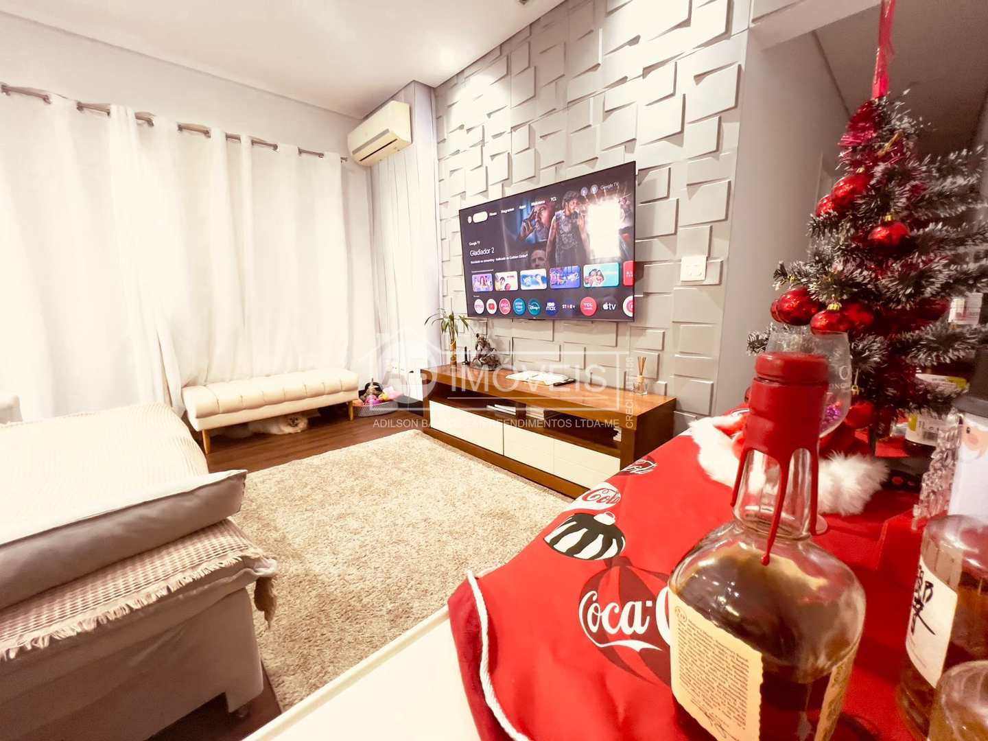 Apartamento para alugar com 3 quartos, 82m² - Foto 2