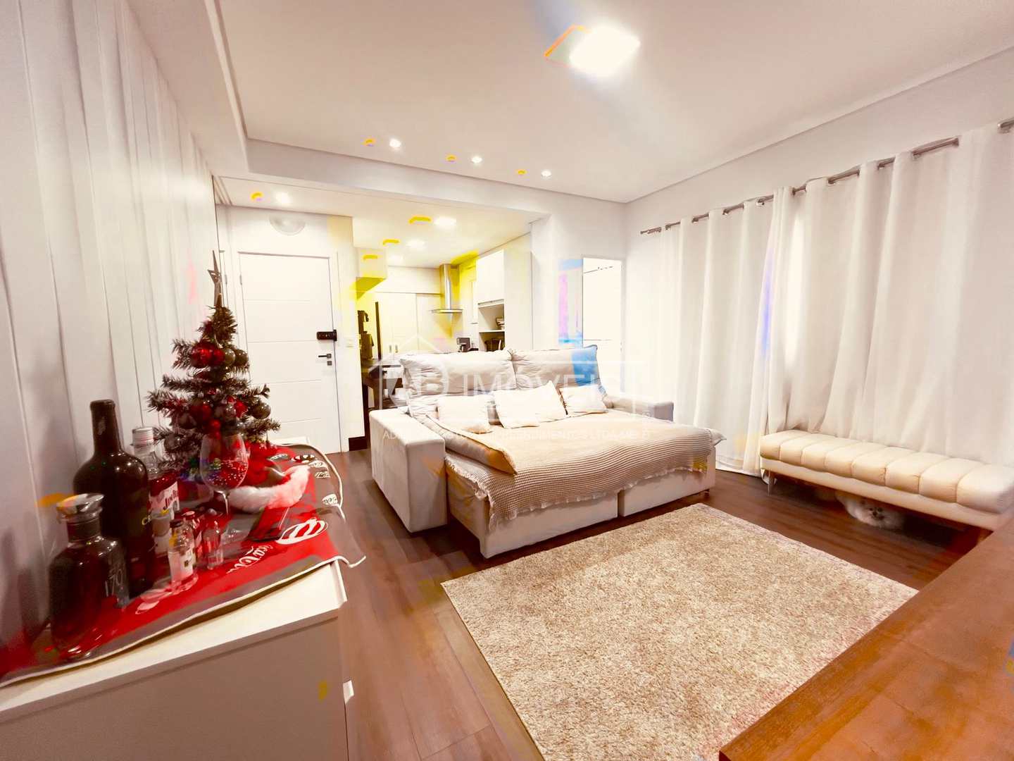 Apartamento para alugar com 3 quartos, 82m² - Foto 1