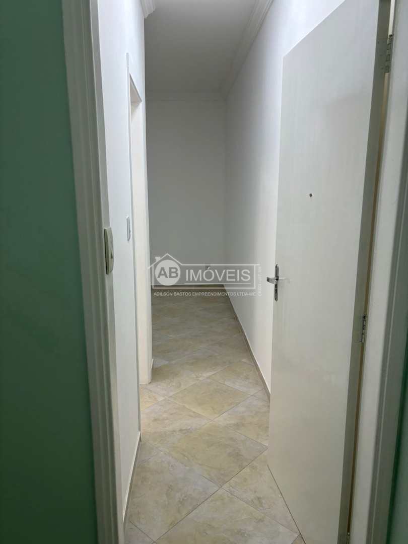 Apartamento à venda com 2 quartos, 70m² - Foto 11