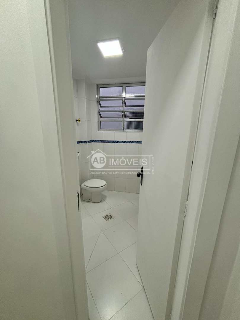 Apartamento à venda com 2 quartos, 70m² - Foto 14