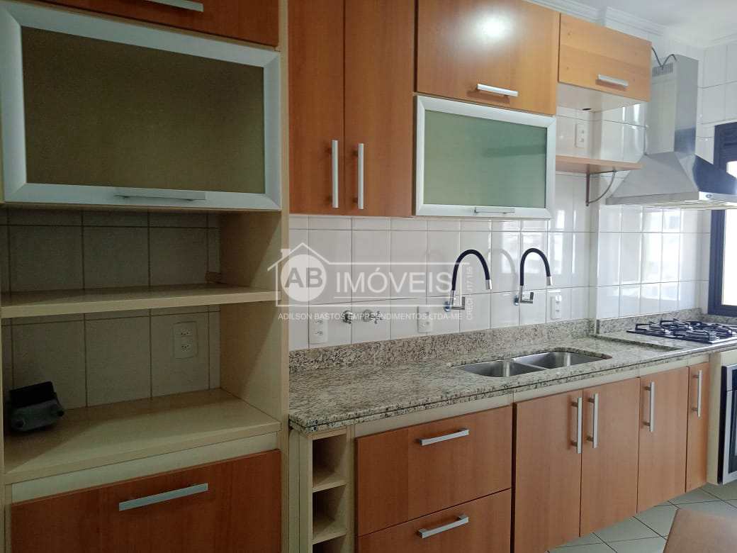 Apartamento para alugar com 3 quartos, 130m² - Foto 8