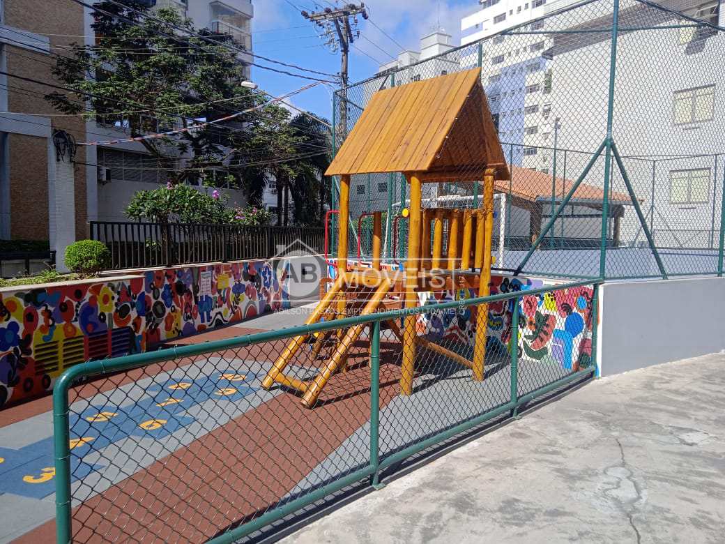 Apartamento para alugar com 3 quartos, 130m² - Foto 18