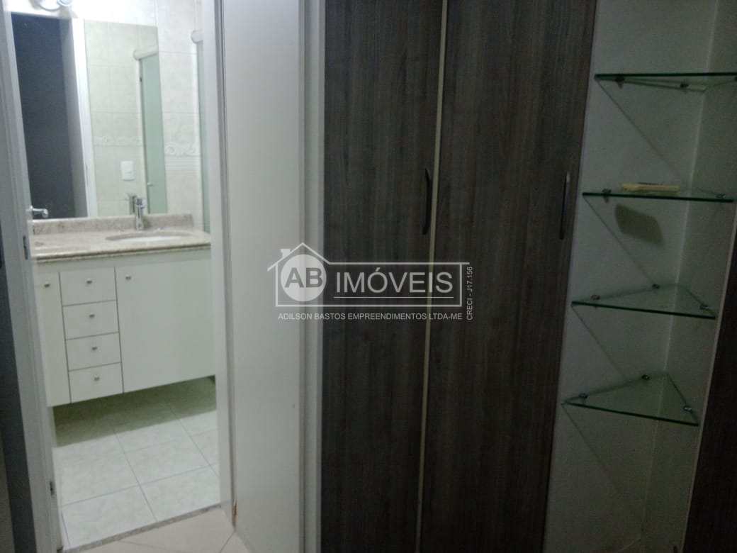 Apartamento para alugar com 3 quartos, 130m² - Foto 13