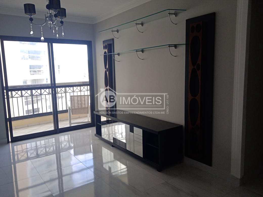 Apartamento para alugar com 3 quartos, 130m² - Foto 1
