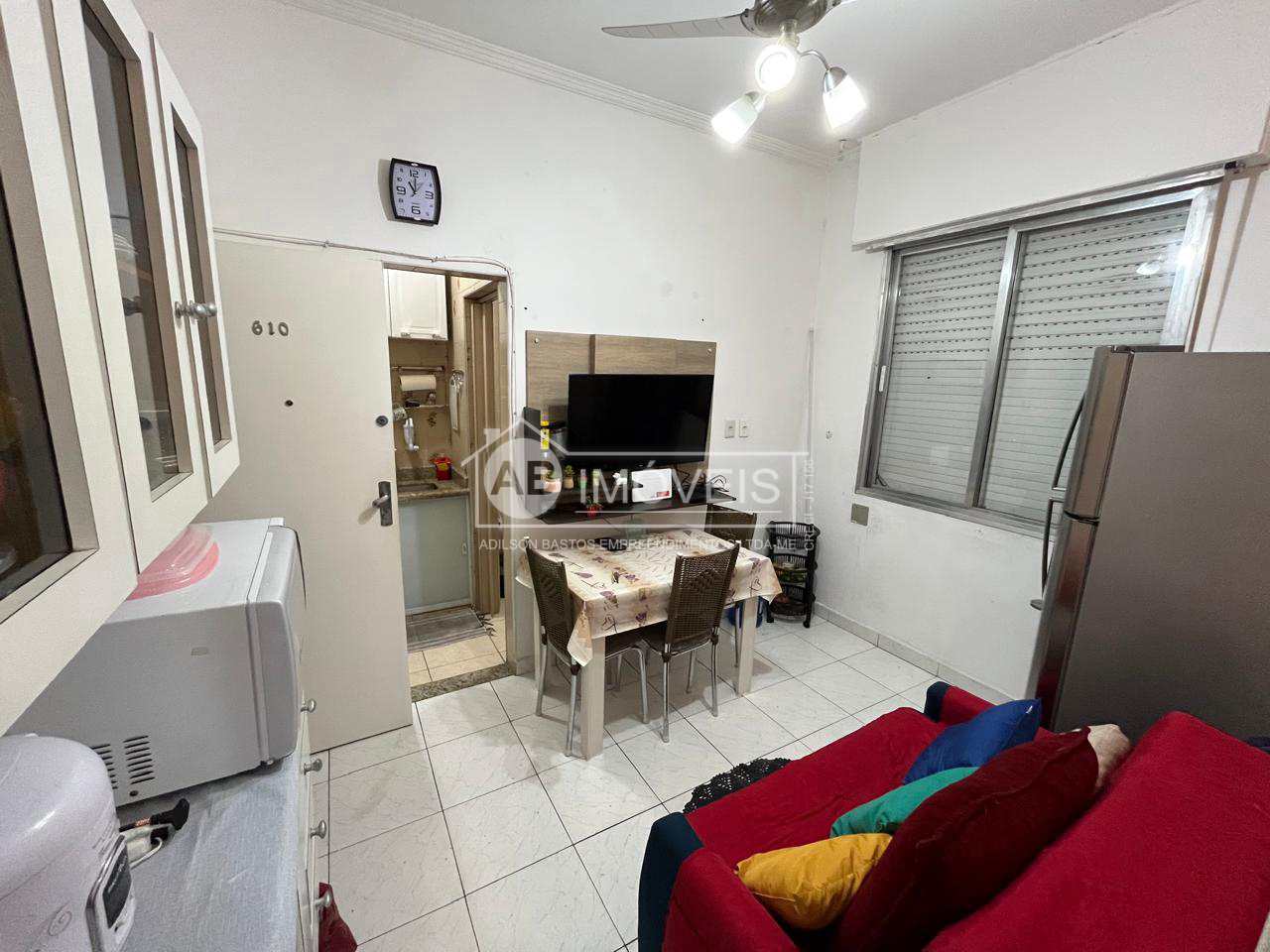 Kitnet e Studio à venda e aluguel com 1 quarto, 30m² - Foto 1